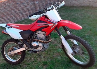 Honda Tornado / VENDIDO