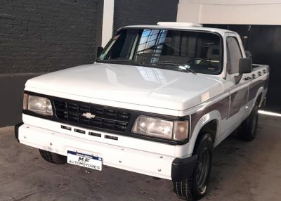 CHEVROLET D20
