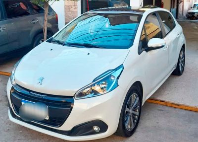 Peugeot 208/ VENDIDO